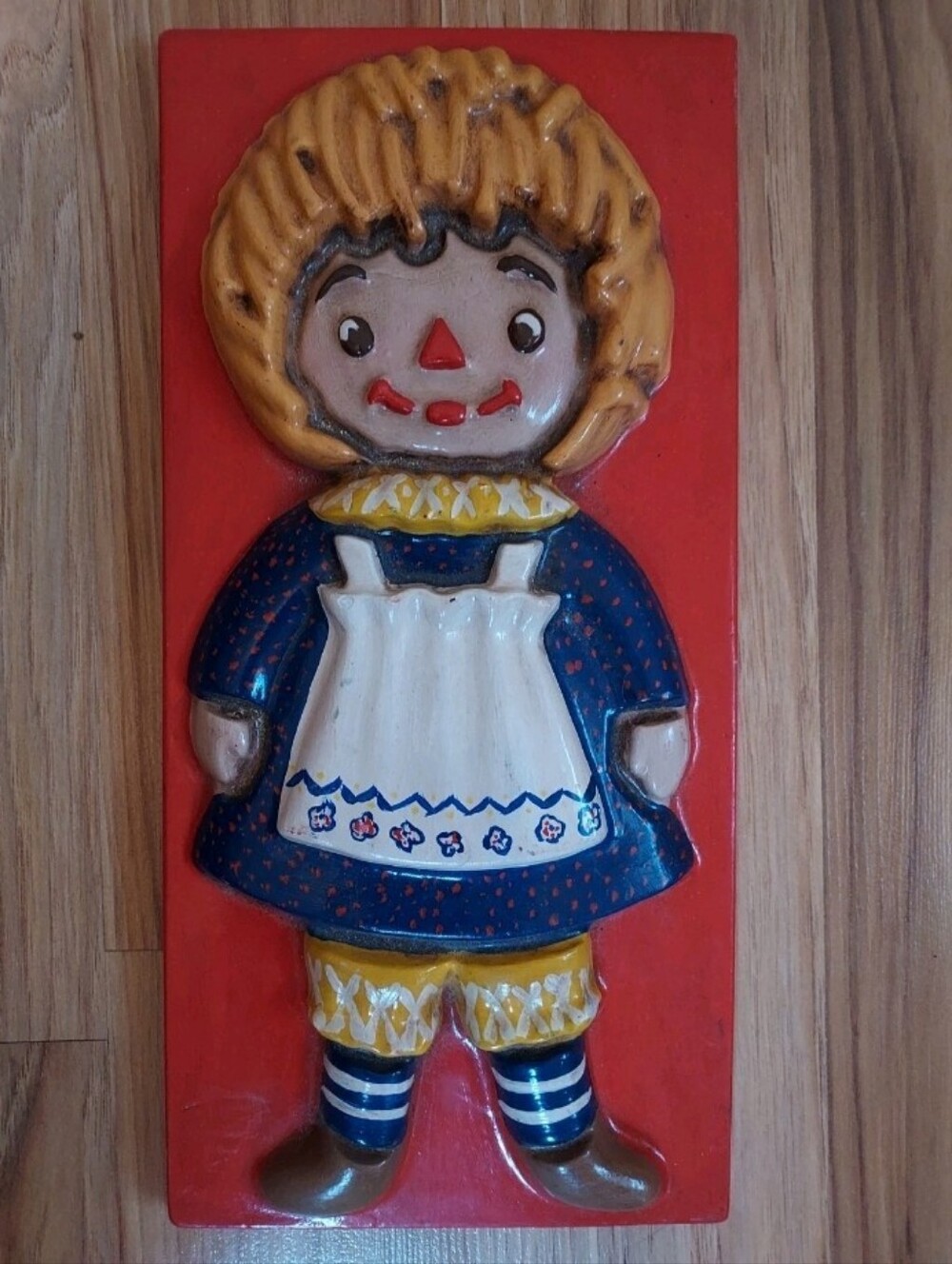 Vintage Hand Painted Raggedy Ann Mold Plaster 3D Wall Plaque Chalkware READ
